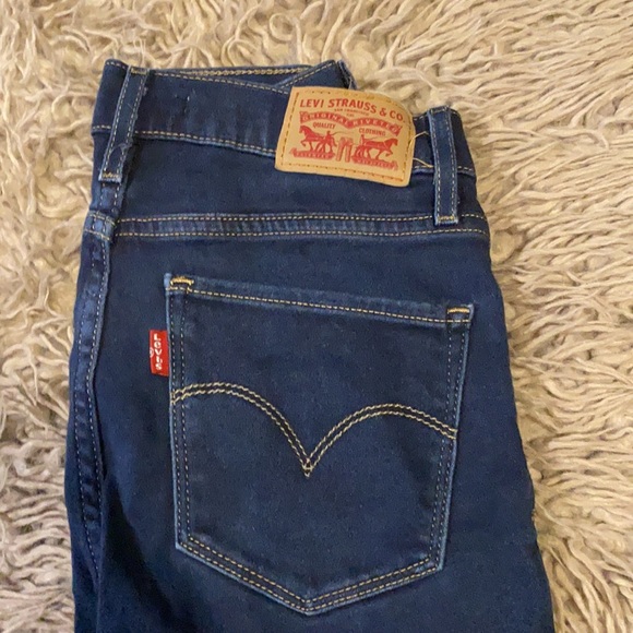 Levi’s 720 HIGH RISE SUPER SKINNY WOMEN'S JEANS 👖 Dark denim size 25 - Picture 2 of 4